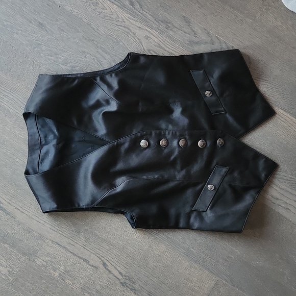 Tailor-made vest - Picture 1 of 4